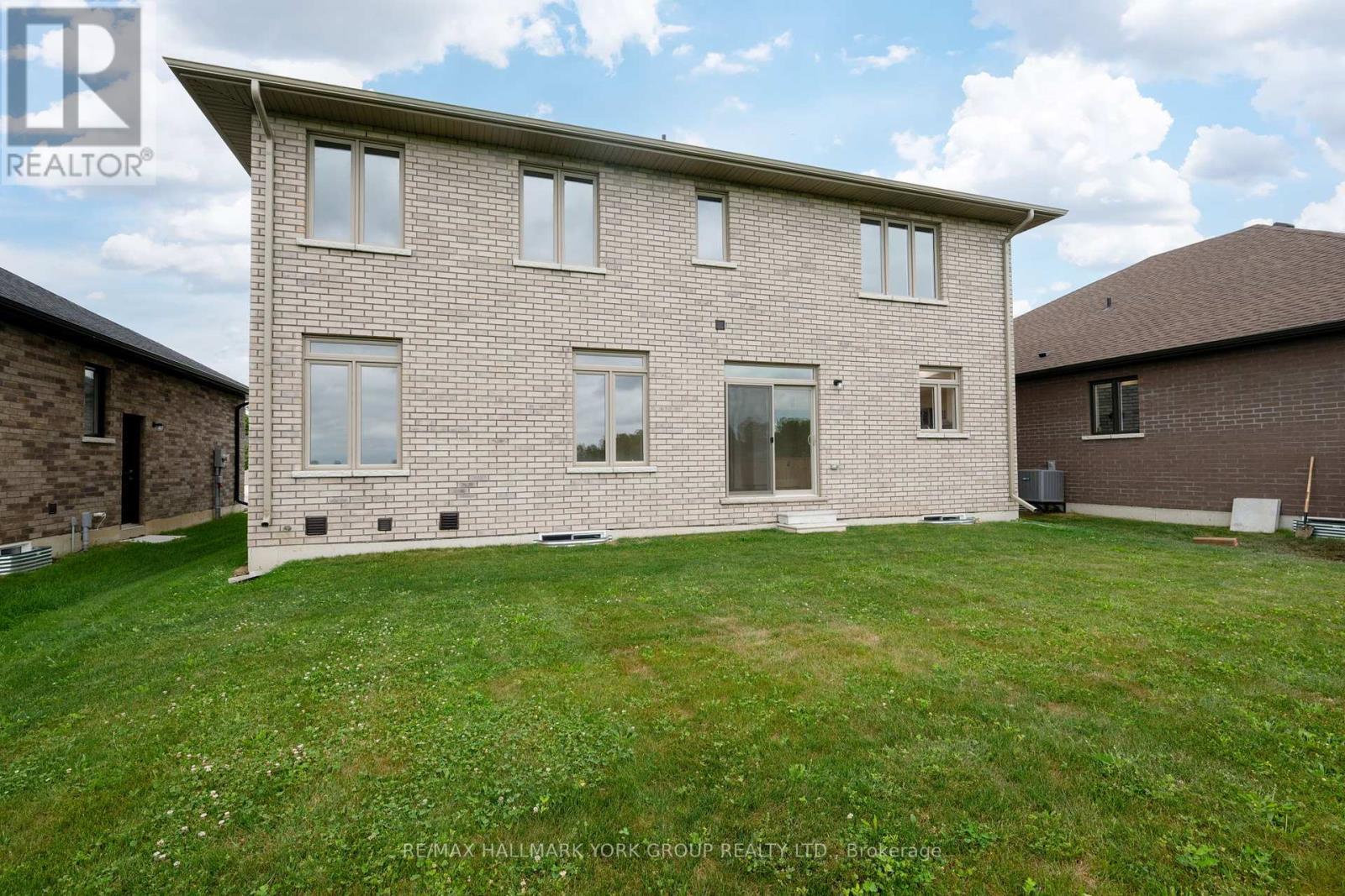 246 Leitch Street, Dutton/dunwich (Dutton), Ontario  N0L 1J0 - Photo 34 - X12242529