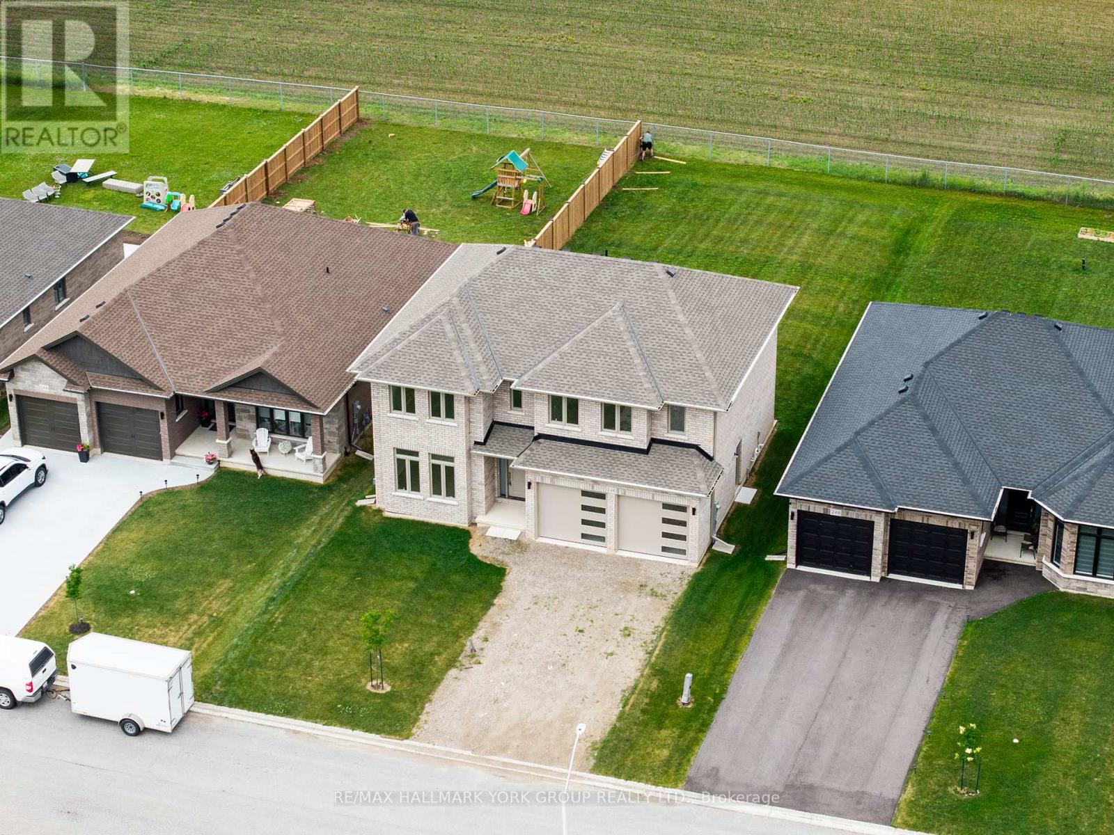 246 Leitch Street, Dutton/dunwich (Dutton), Ontario  N0L 1J0 - Photo 38 - X12242529