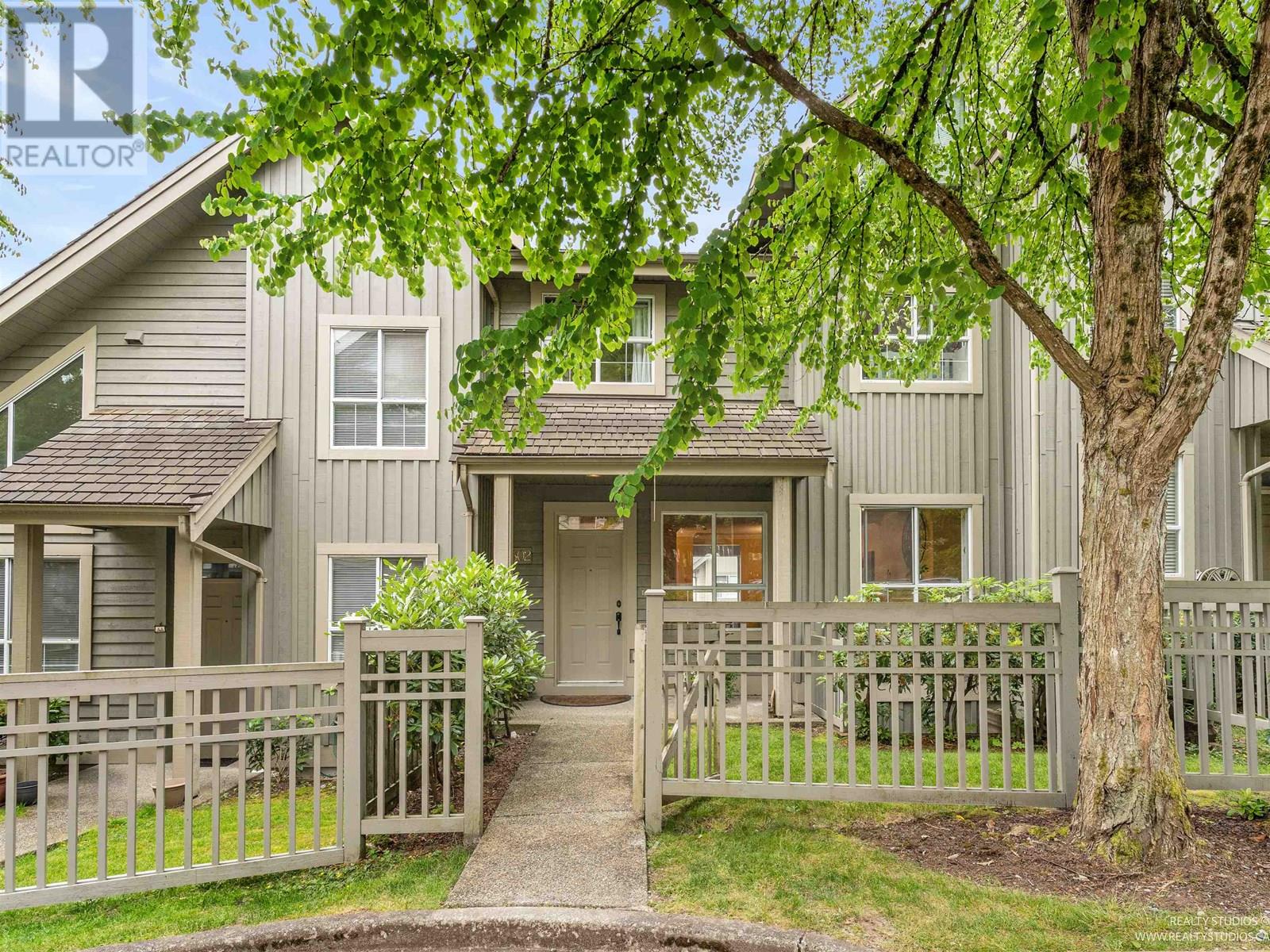 502 1485 PARKWAY BOULEVARD, coquitlam, British Columbia V3E3E6