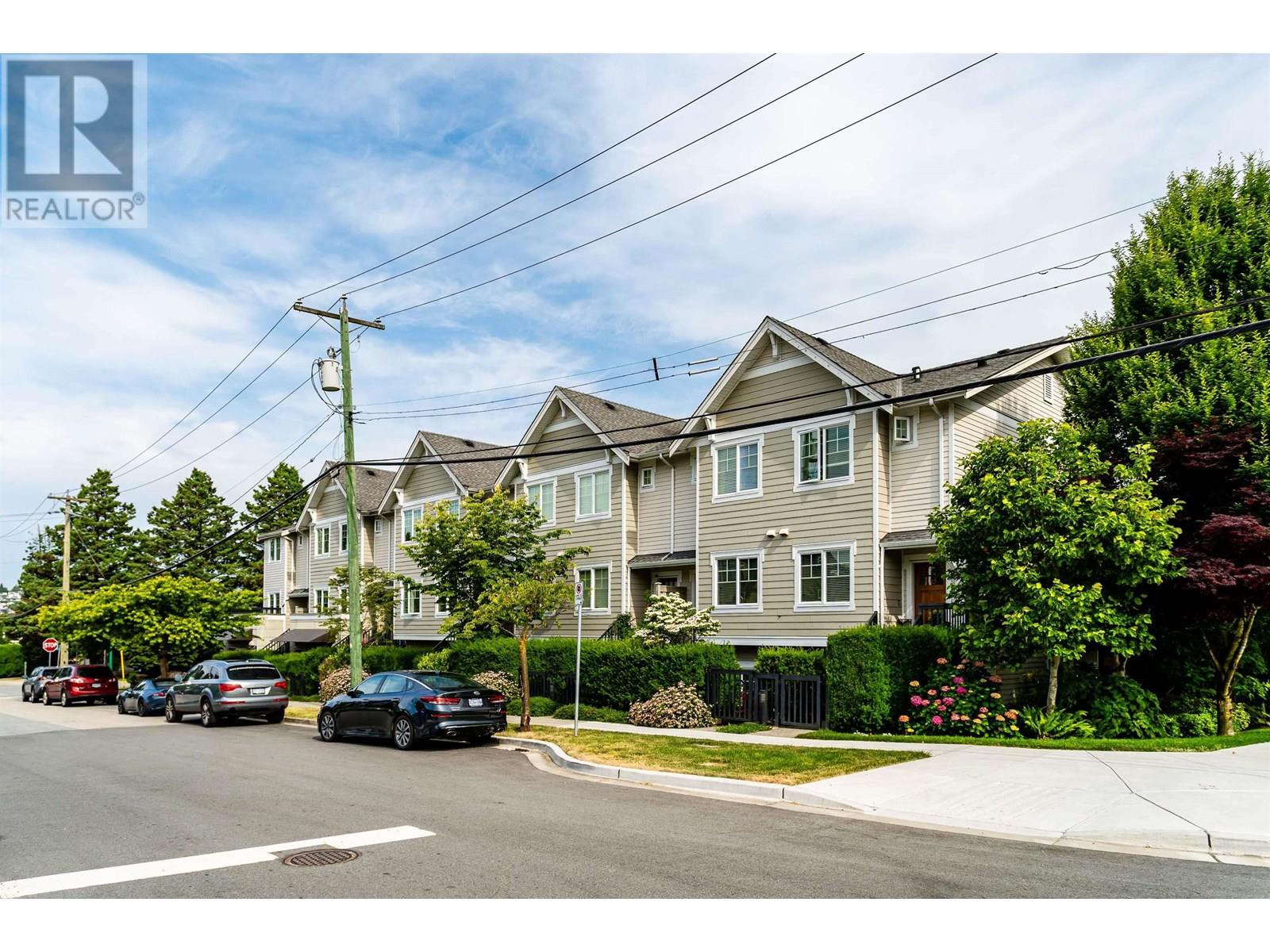 Property at 2 7198 BARNET ROAD image 2