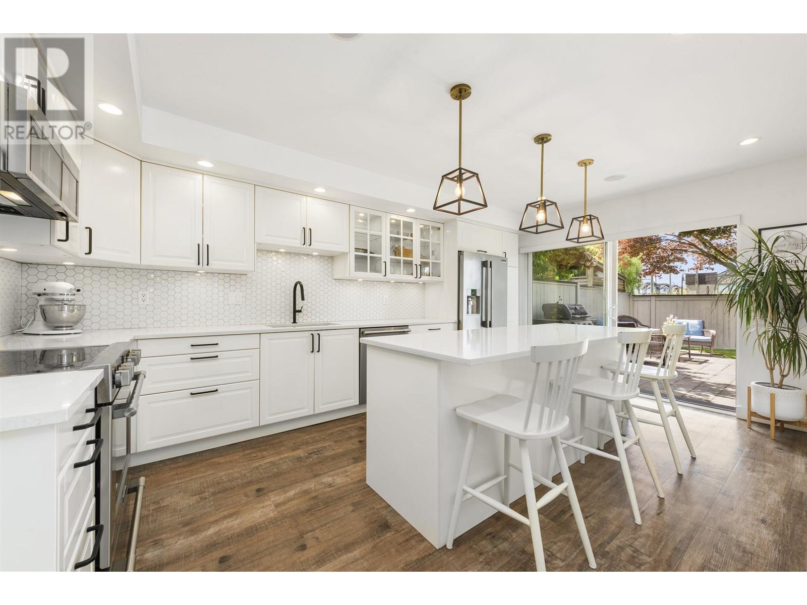 4829 CENTRAL AVENUE, delta, British Columbia V4K2G5