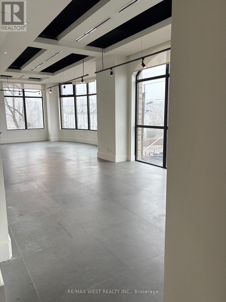 307-308 - 10376 Yonge Street, Richmond Hill, Ontario  L4C 3B8 - Photo 3 - N12084931