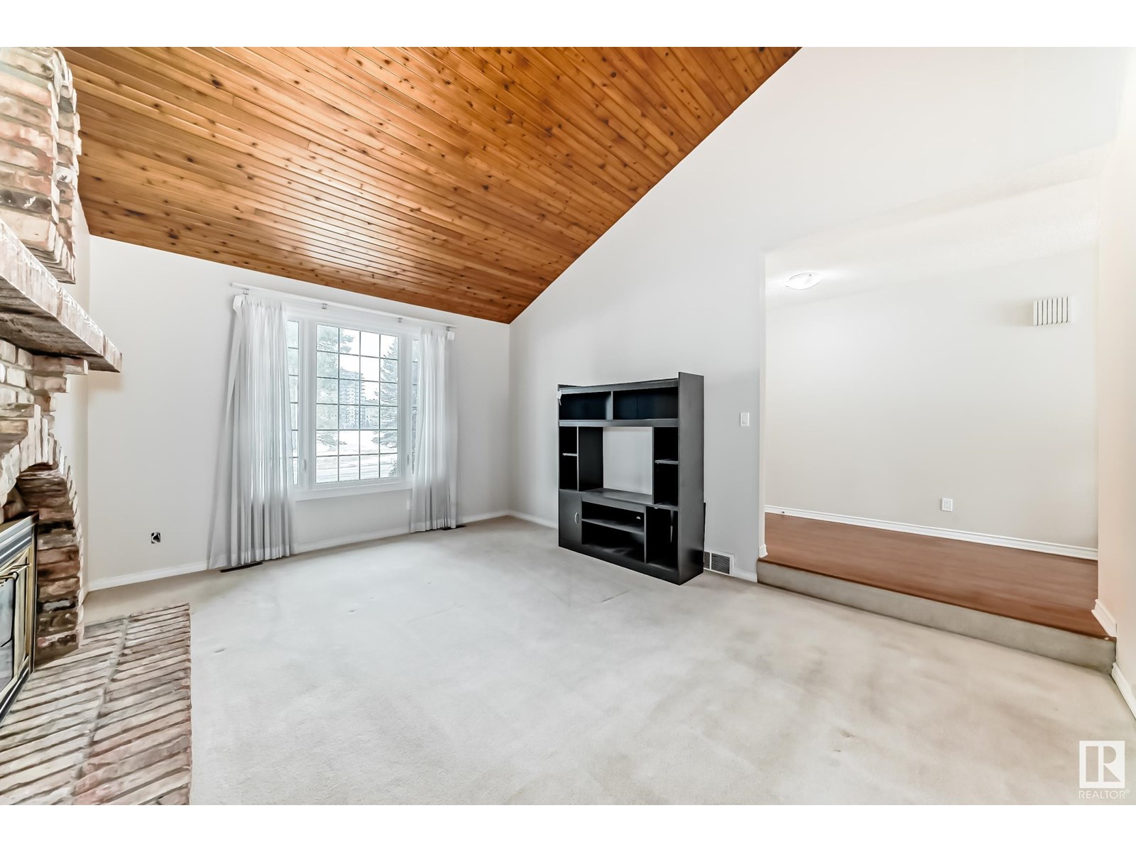 Property at 2509 106A ST NW image 5