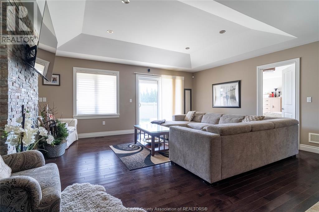 2201 Maitland Avenue, Windsor, Ontario  N8P 0B7 - Photo 8 - 24010486