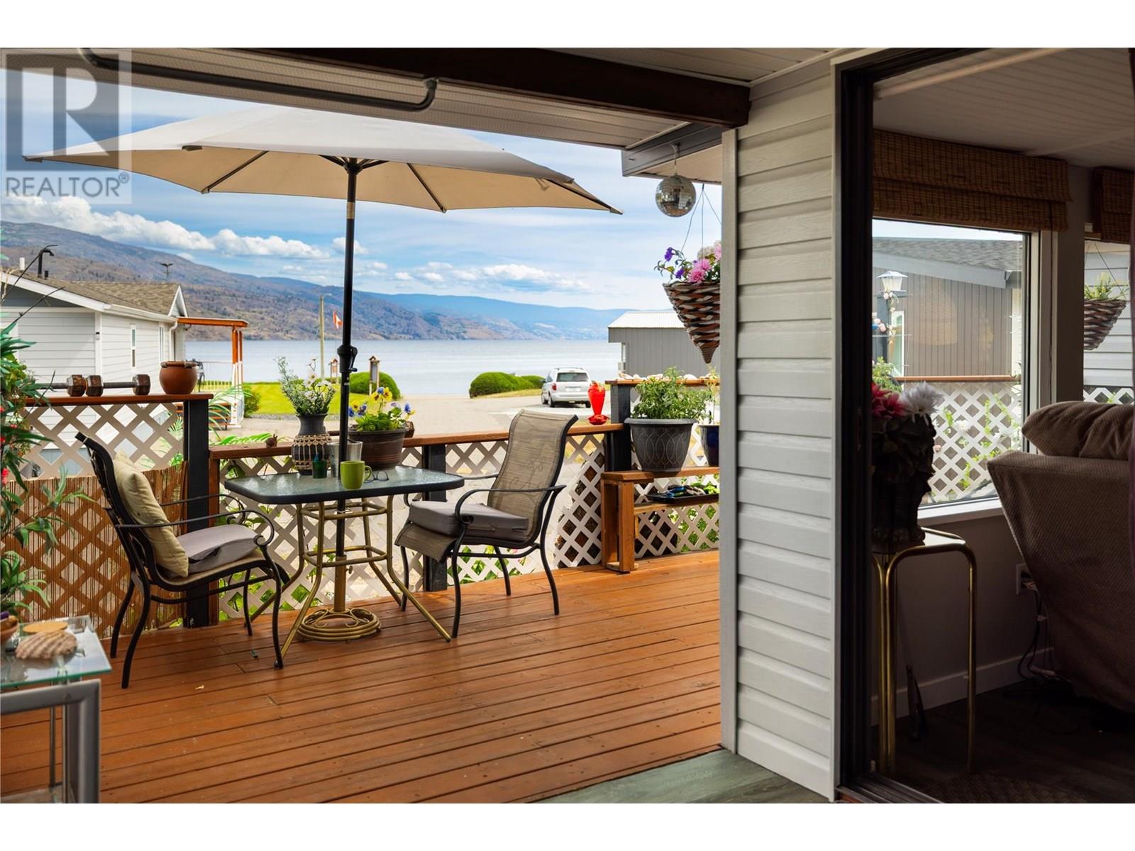 6711 Highway 97 Highway S Unit# 24, peachland, British Columbia