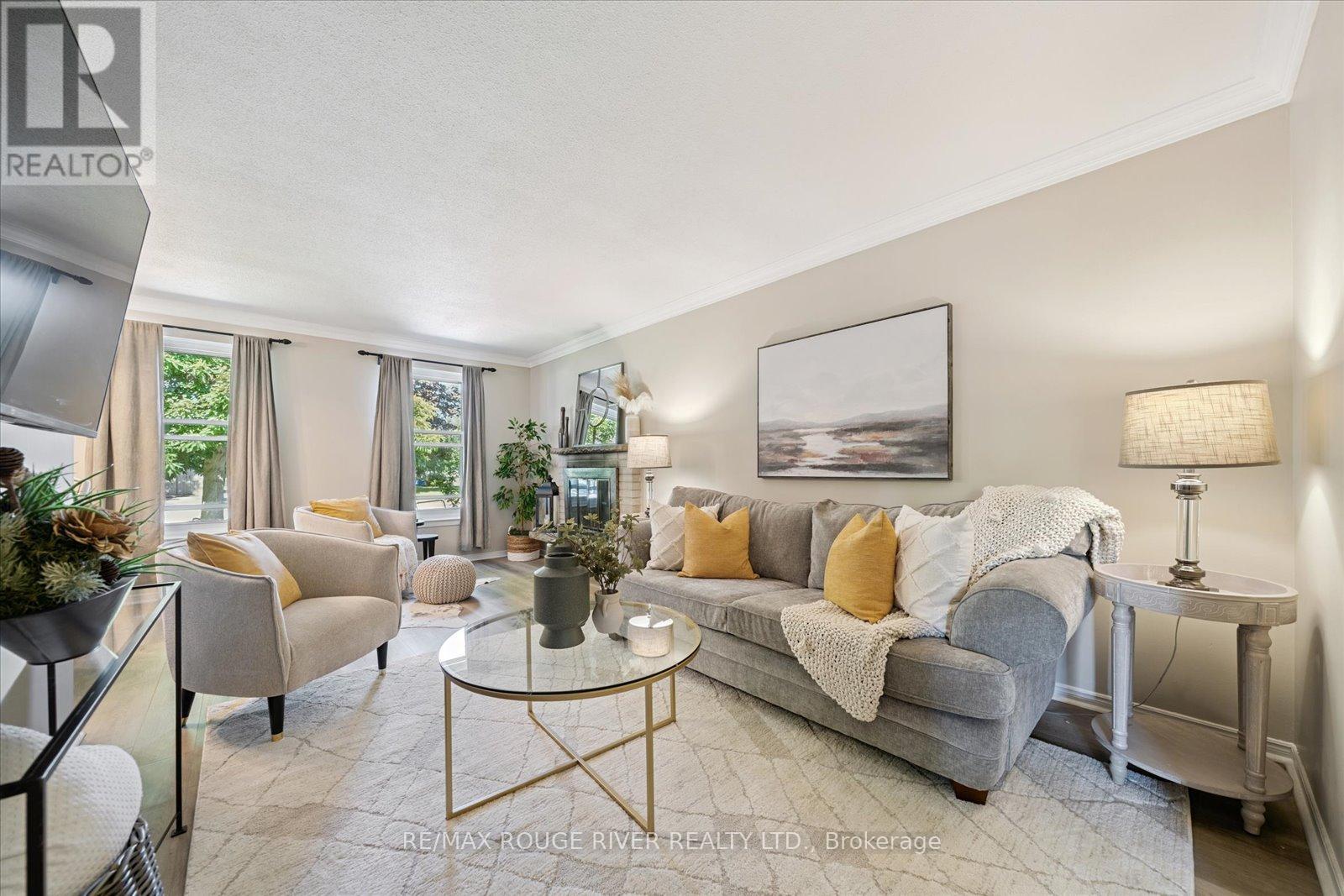 Property at 810 ZATOR AVENUE image 4