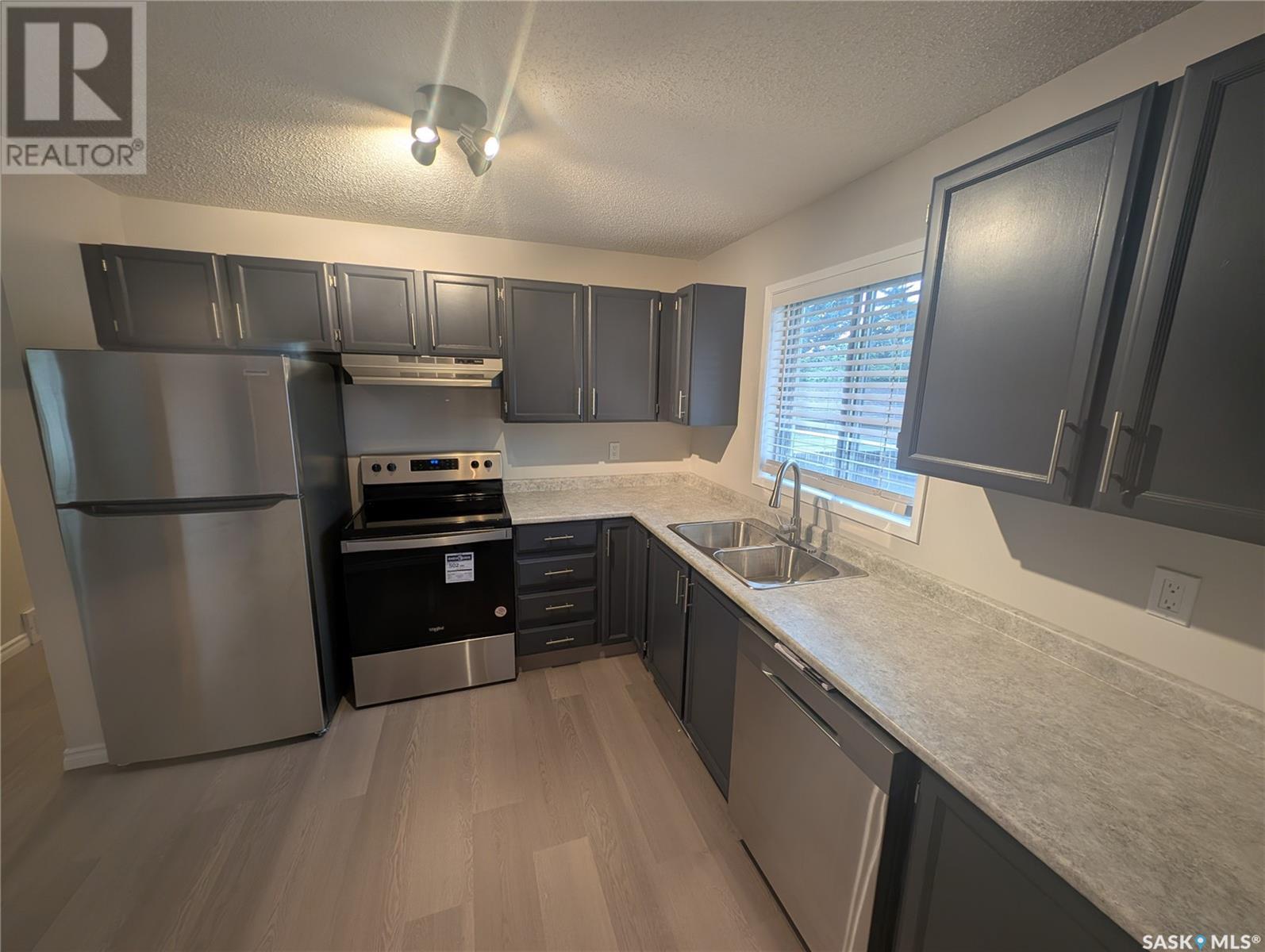 Property at 238 Stillwater DRIVE image 3