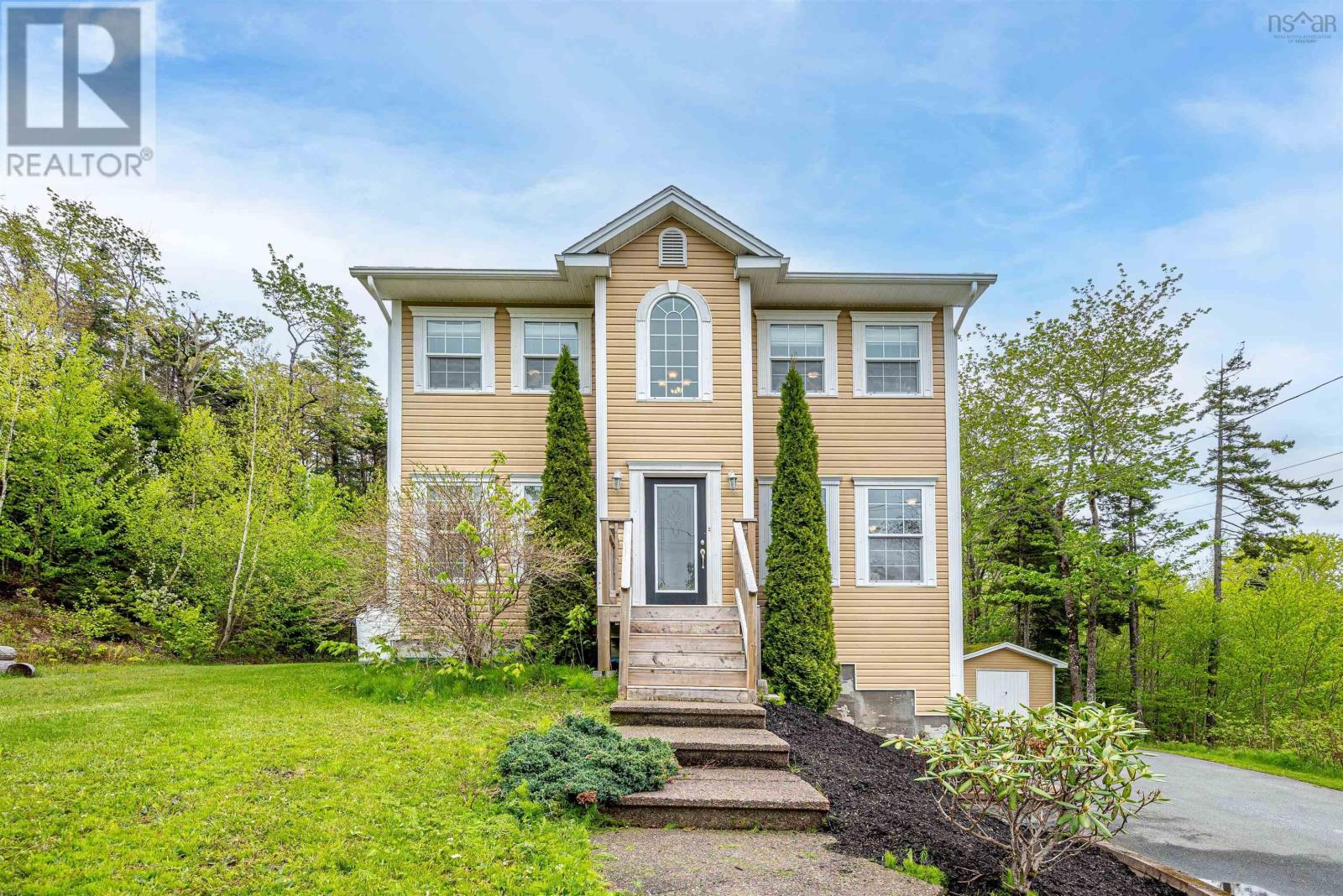 Property at 130 Snowberry Court image 1
