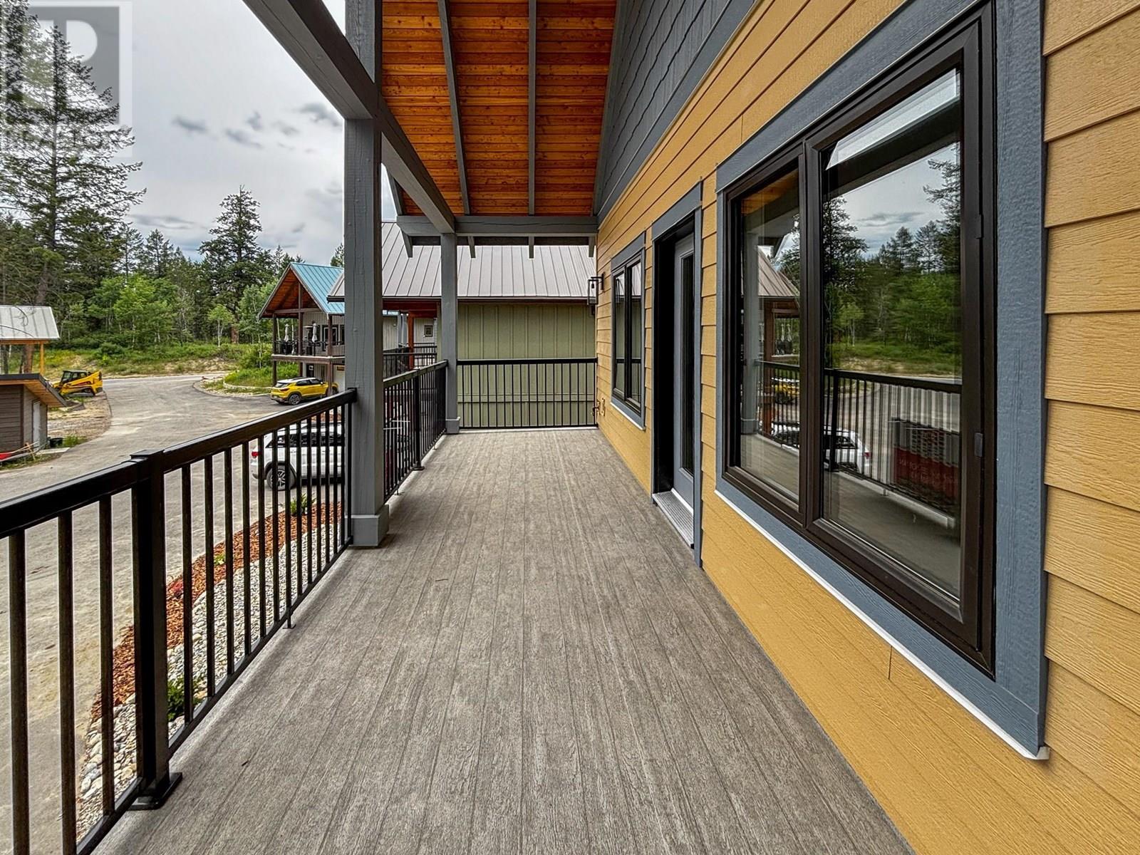 1938 Foxwood Trail Unit# 2, Windermere, British Columbia  V0B 2L2 - Photo 28 - 10348195