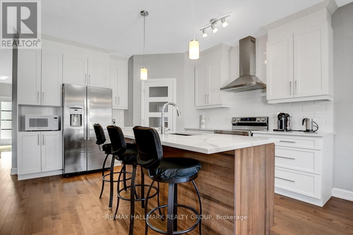 609 Misty Street, Russell, Ontario  K4R 0G3 - Photo 14 - X12242655