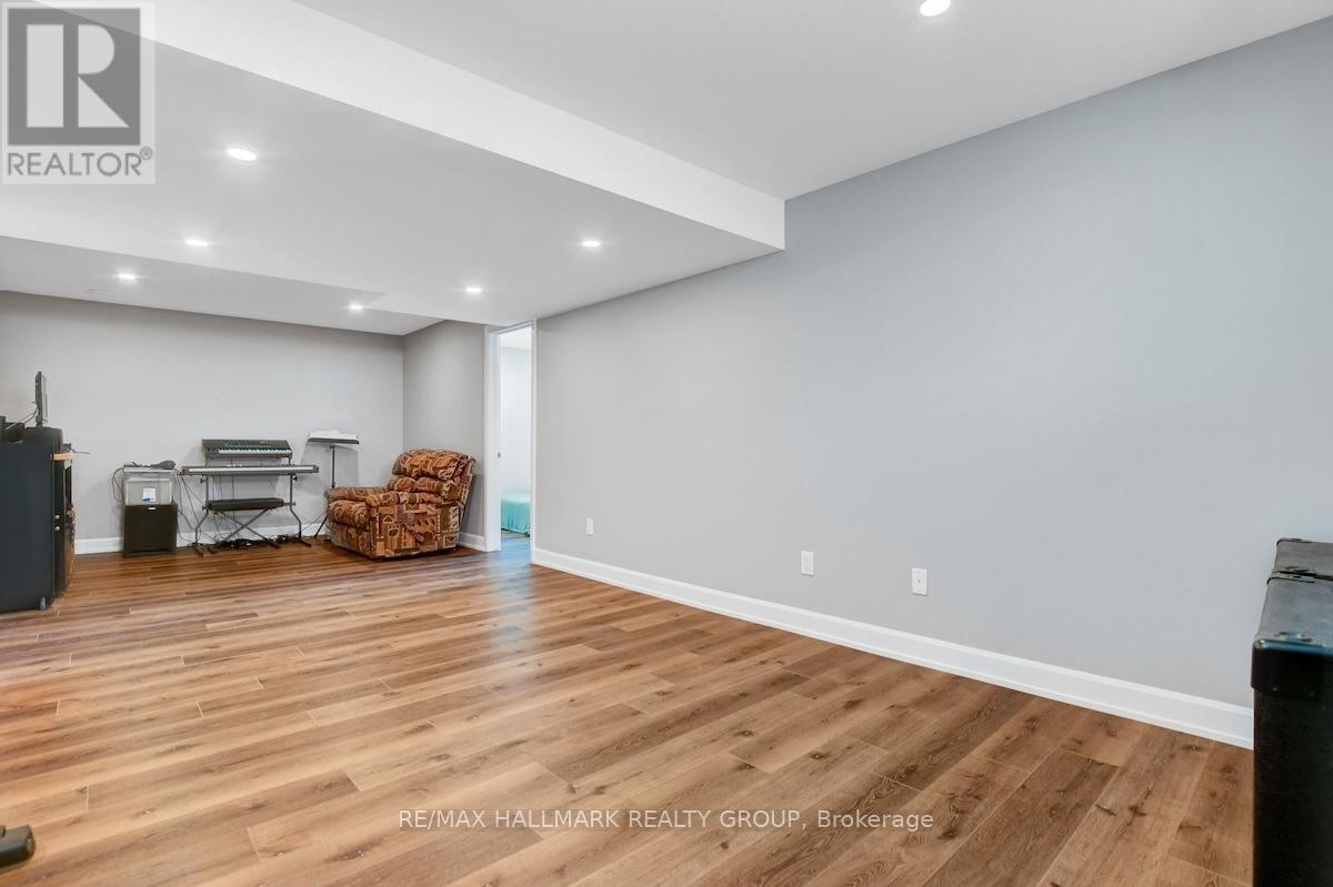 609 Misty Street, Russell, Ontario  K4R 0G3 - Photo 32 - X12242655