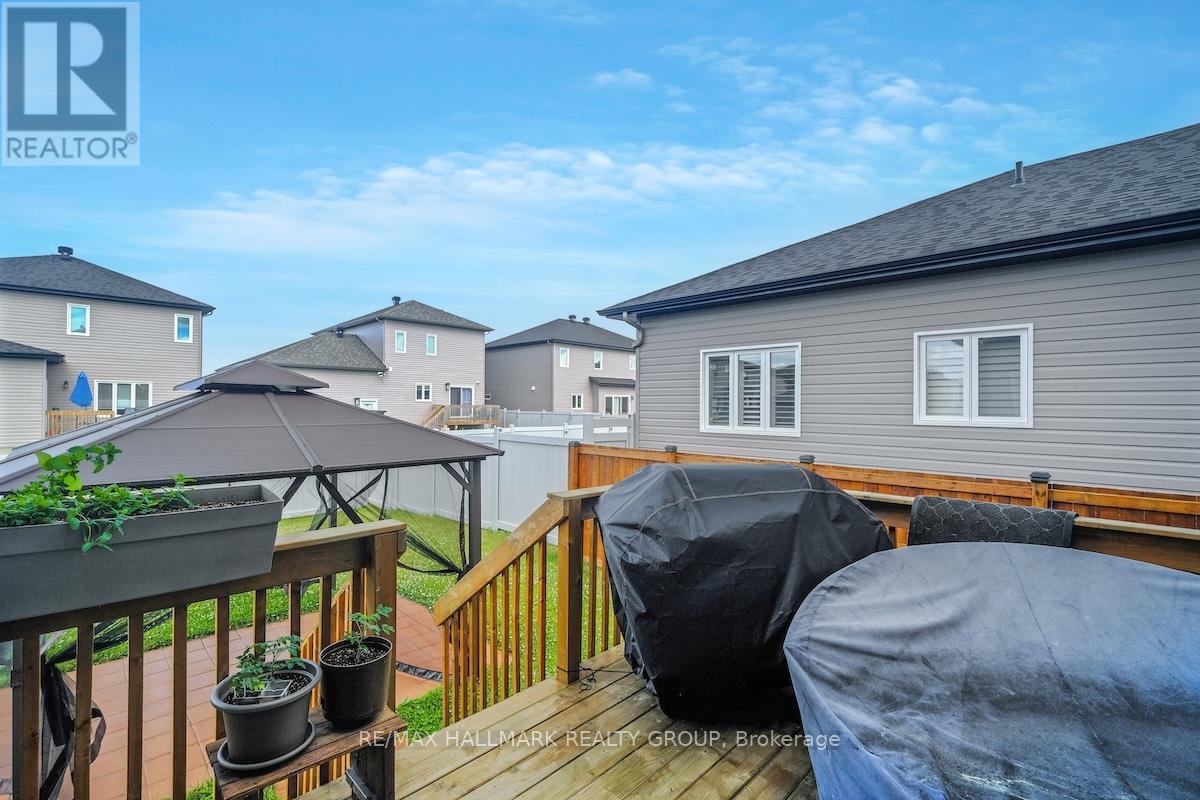 609 Misty Street, Russell, Ontario  K4R 0G3 - Photo 37 - X12242655