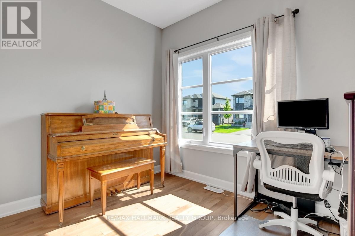 609 Misty Street, Russell, Ontario  K4R 0G3 - Photo 6 - X12242655