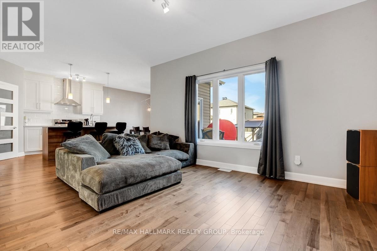 609 Misty Street, Russell, Ontario  K4R 0G3 - Photo 9 - X12242655