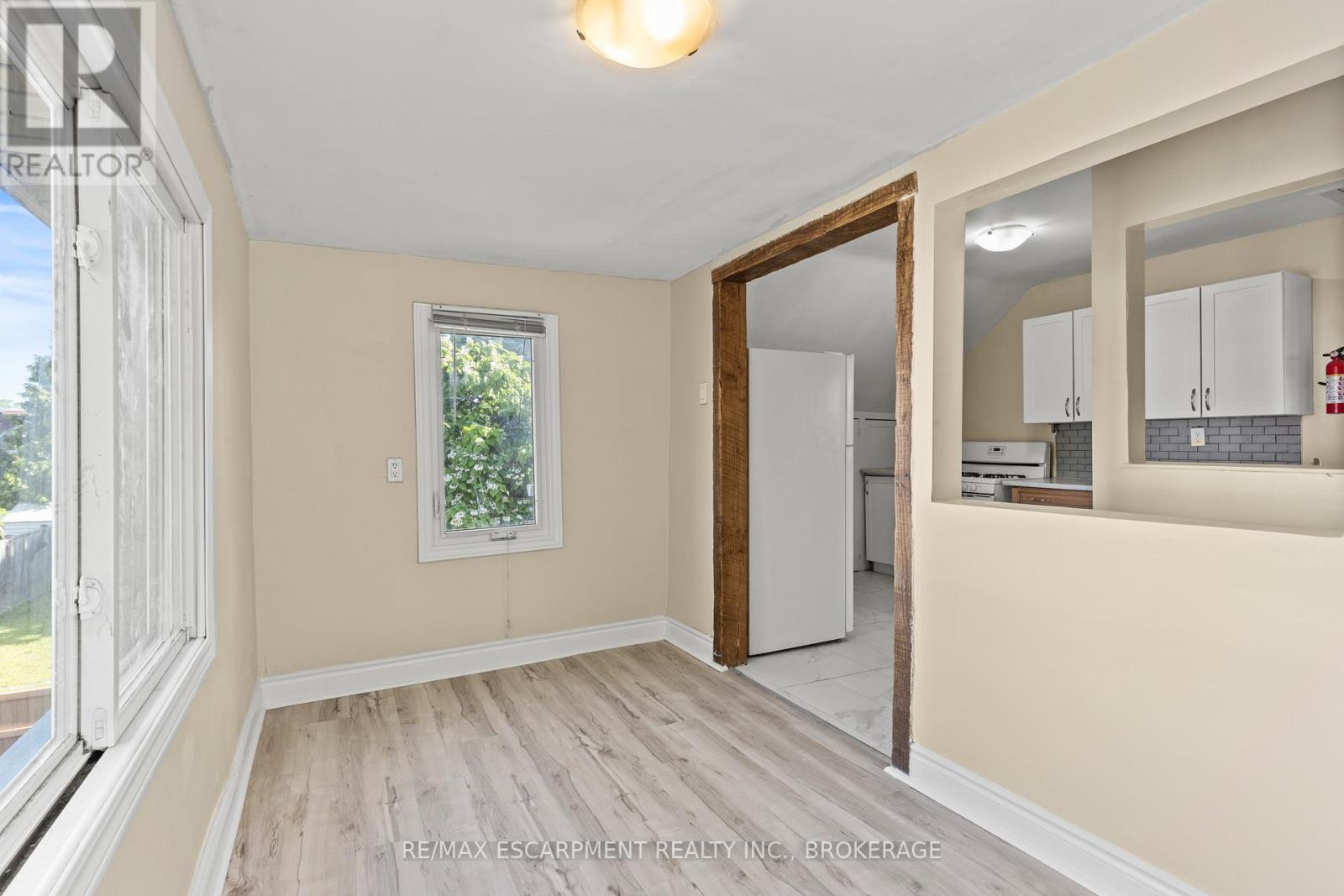 1 West Street N, Thorold, Ontario  L2V 2R8 - Photo 13 - X12242668