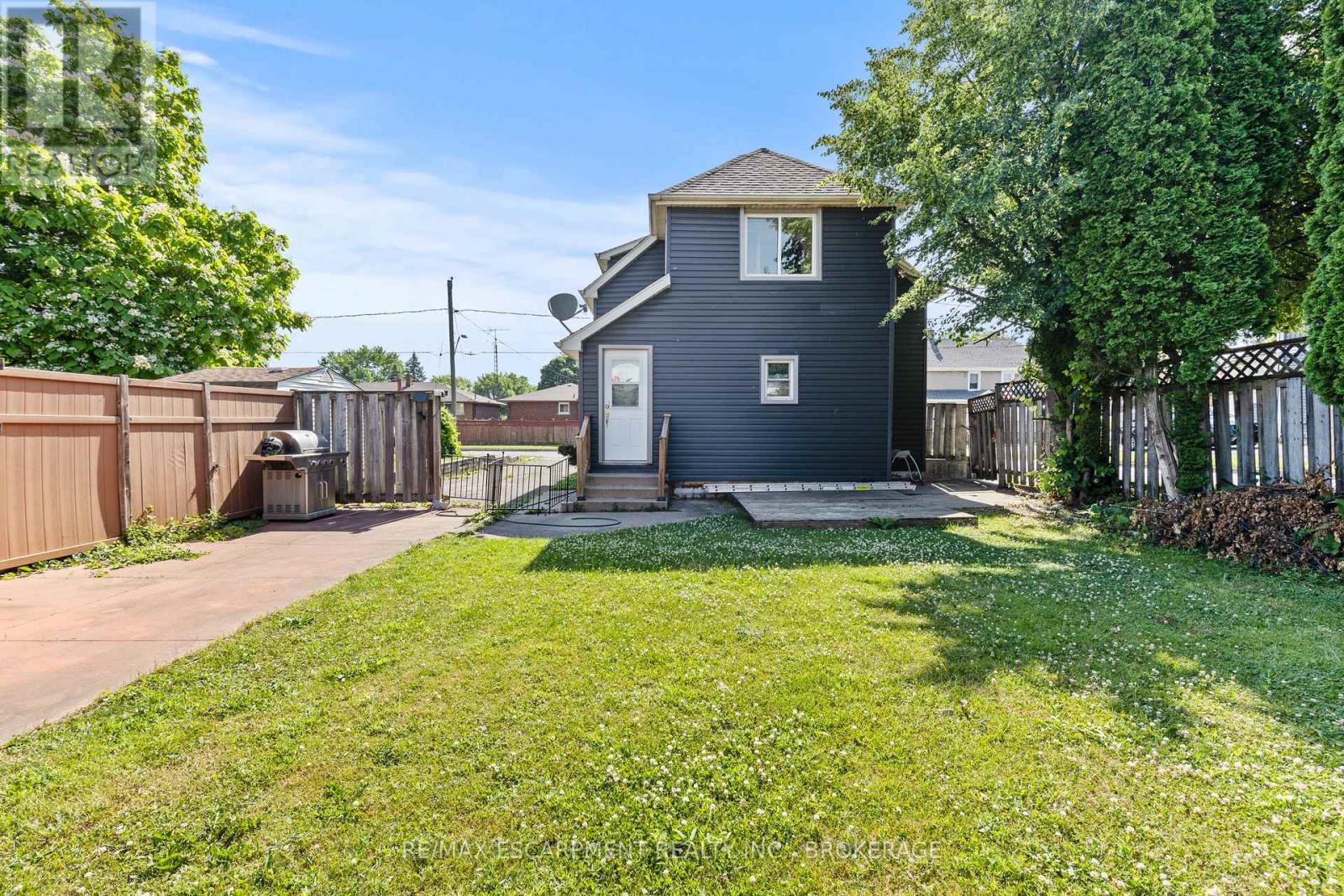 1 West Street N, Thorold, Ontario  L2V 2R8 - Photo 42 - X12242668