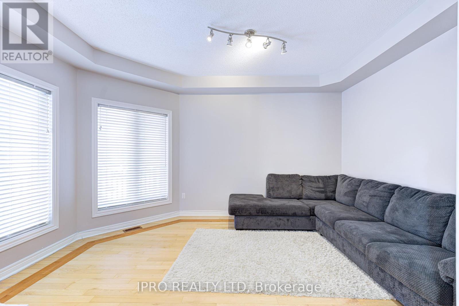 Property at 21 TRAILVIEW LANE image 4