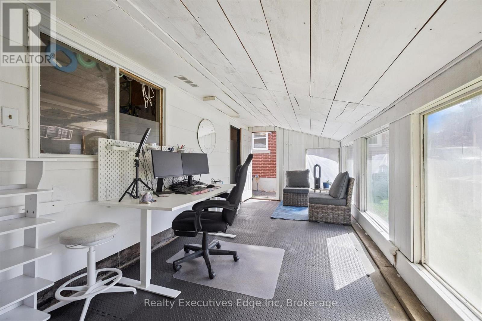 319 Clifton Road, Kitchener, Ontario  N2H 4W1 - Photo 19 - X12242679