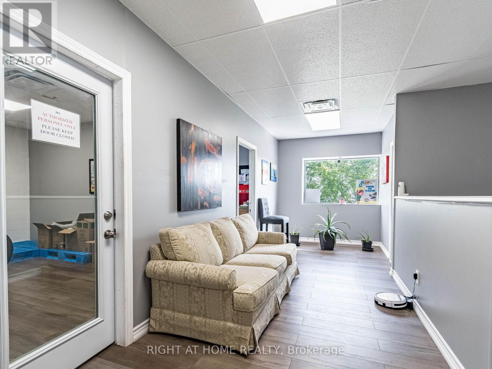 5 - 70 Monarch Road, Guelph, Ontario  N1K 1S3 - Photo 17 - X12242541