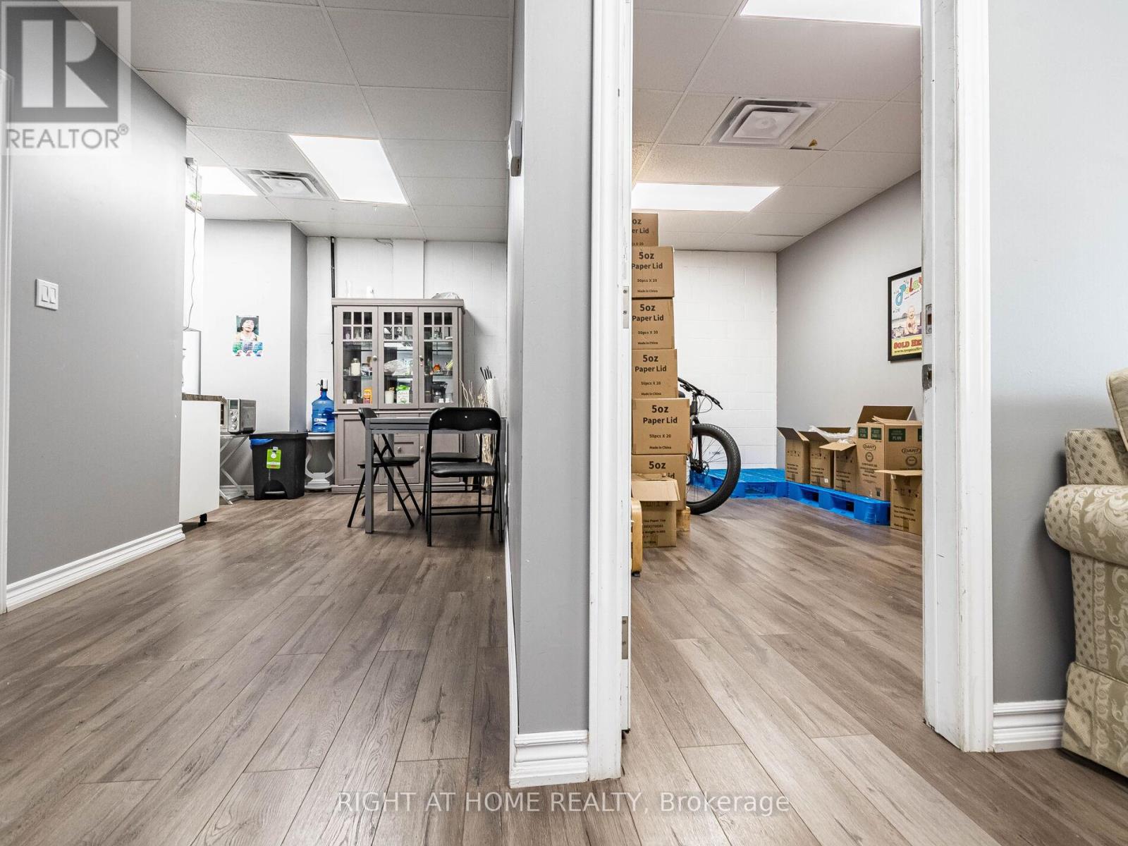 5 - 70 Monarch Road, Guelph, Ontario  N1K 1S3 - Photo 22 - X12242541