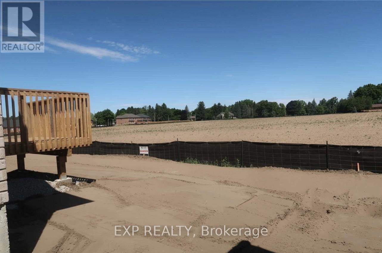 30 Seaton Crescent, Tillsonburg, Ontario  N4G 0J8 - Photo 10 - X12242579