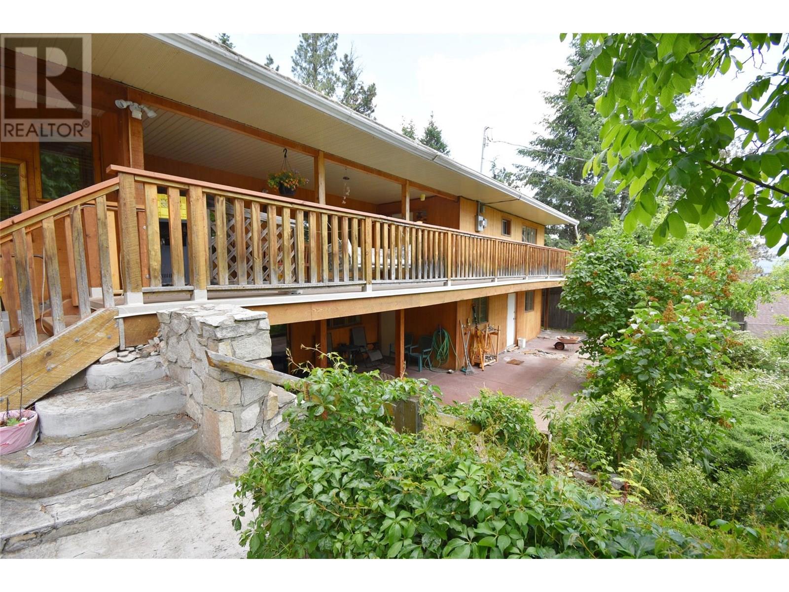 382 Kildare Way, Vernon, British Columbia  V1H 2C7 - Photo 4 - 10350615