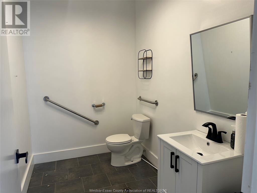 56 Richmond Street Unit# 2, Amherstburg, Ontario  N9V 1E9 - Photo 8 - 25015993