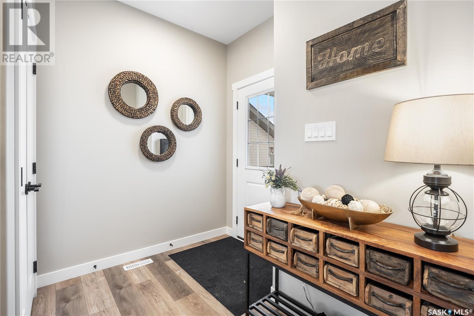 Property at 4669 Ferndale CRESCENT image 2