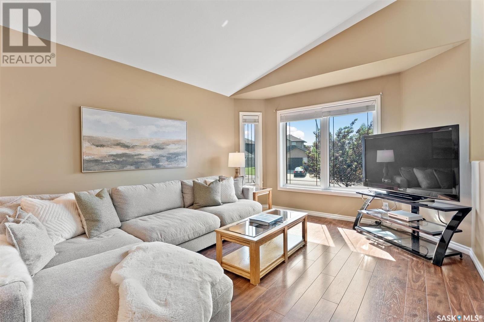 Property at 107 Lucyk CRESCENT image 3