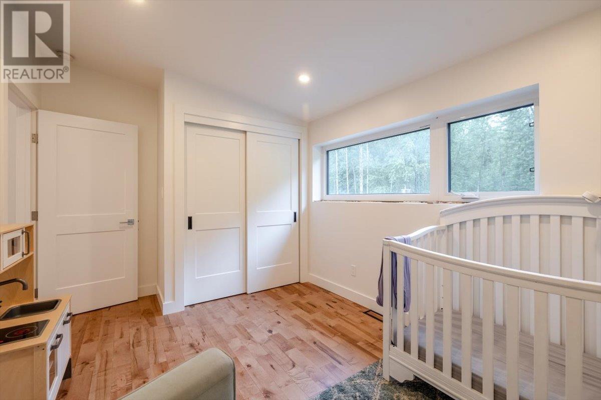 106 Sparling Road, Fernie, British Columbia  V0B 1M1 - Photo 47 - 10353523