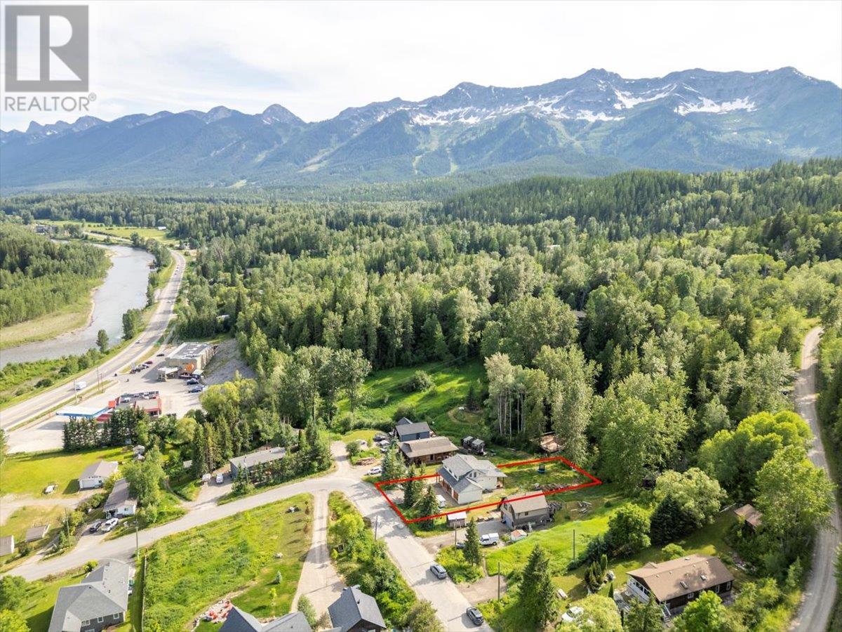 106 Sparling Road, Fernie, British Columbia  V0B 1M1 - Photo 79 - 10353523