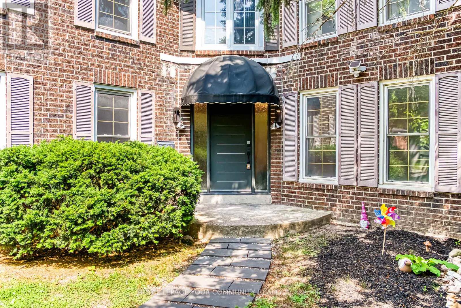 Property at 14 JULIA STREET image 3