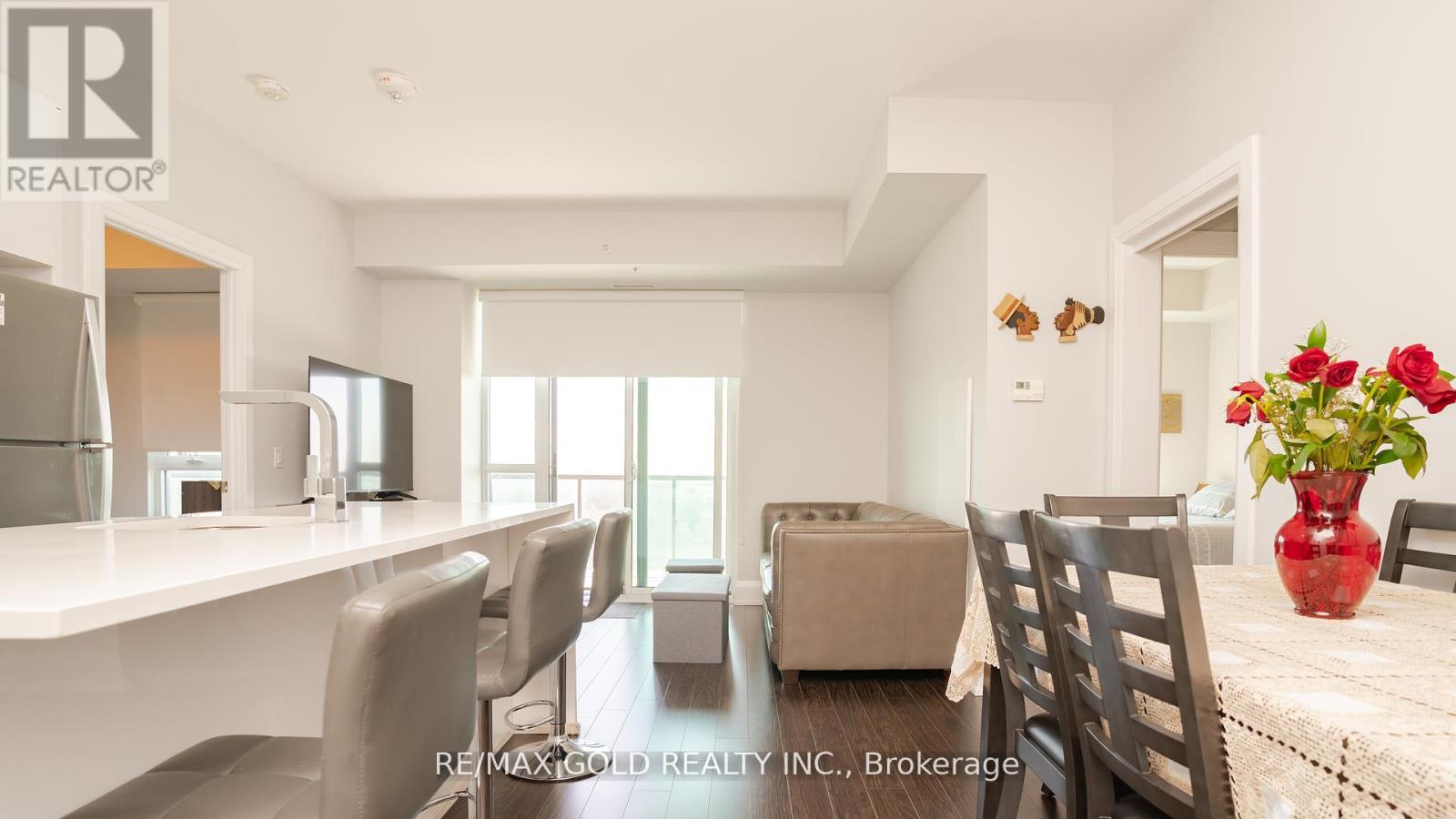 1001 - 65 Yorkland Boulevard, Brampton, Ontario  L6P 4M5 - Photo 12 - W12242639