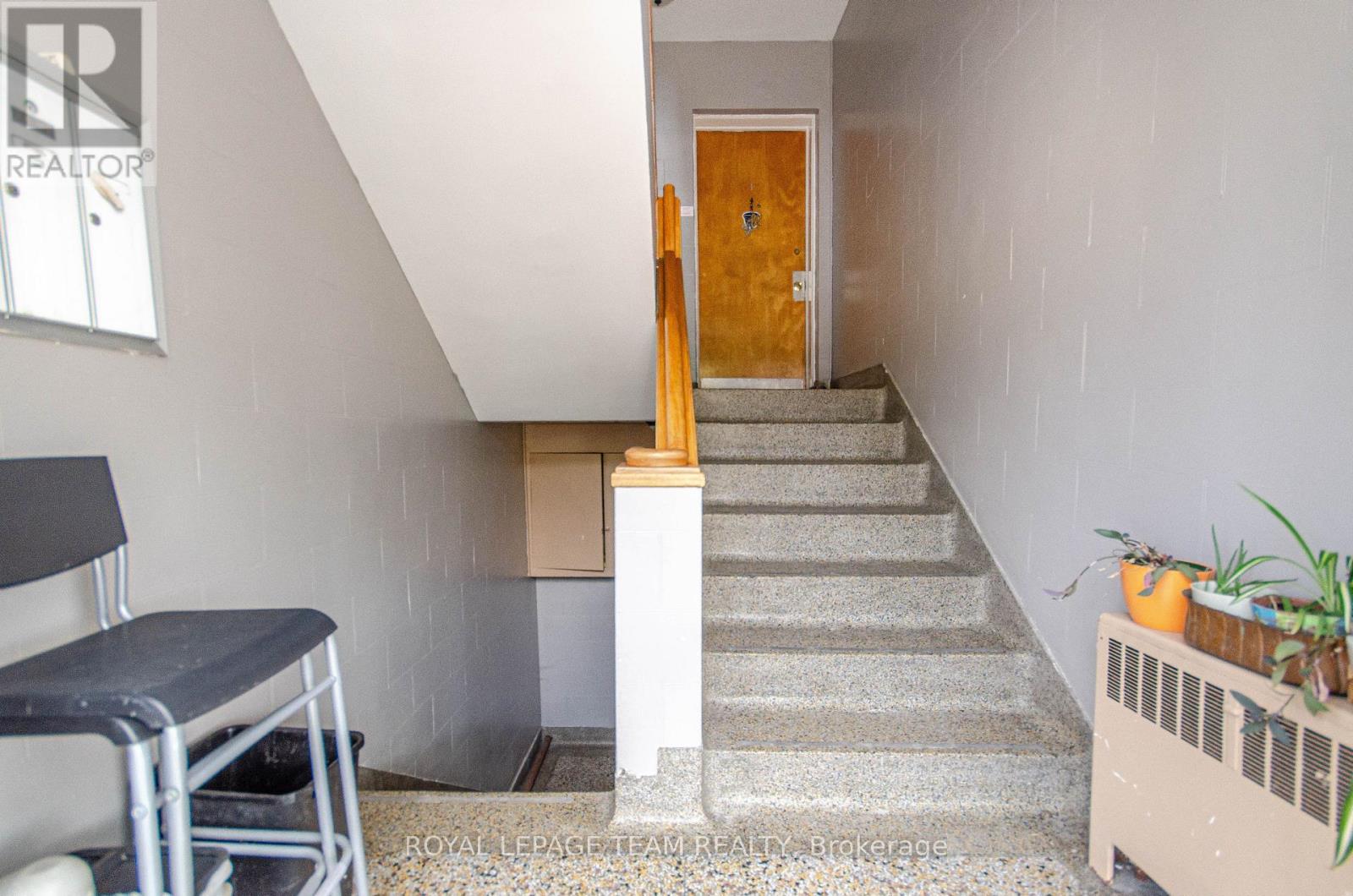 258-260 St. Andrew Street, Ottawa, Ontario  K1N 5G7 - Photo 8 - X12242756