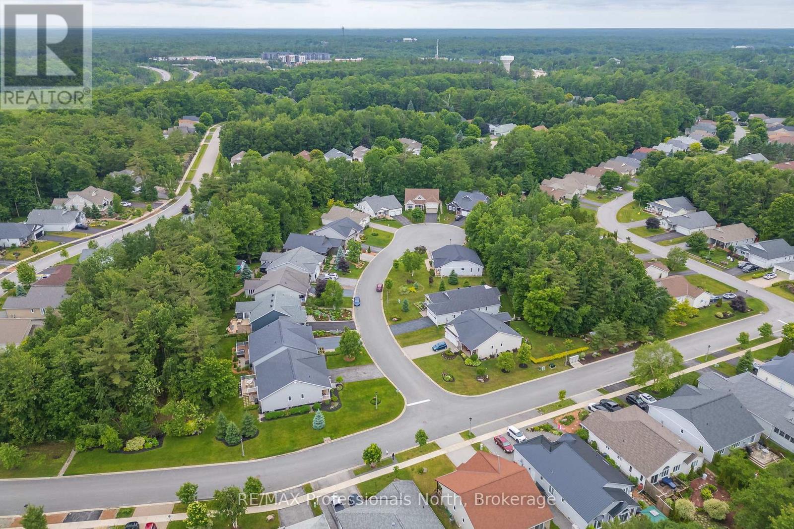 4 Red Maple Court, Gravenhurst, Ontario  P1P 0A3 - Photo 41 - X12242771