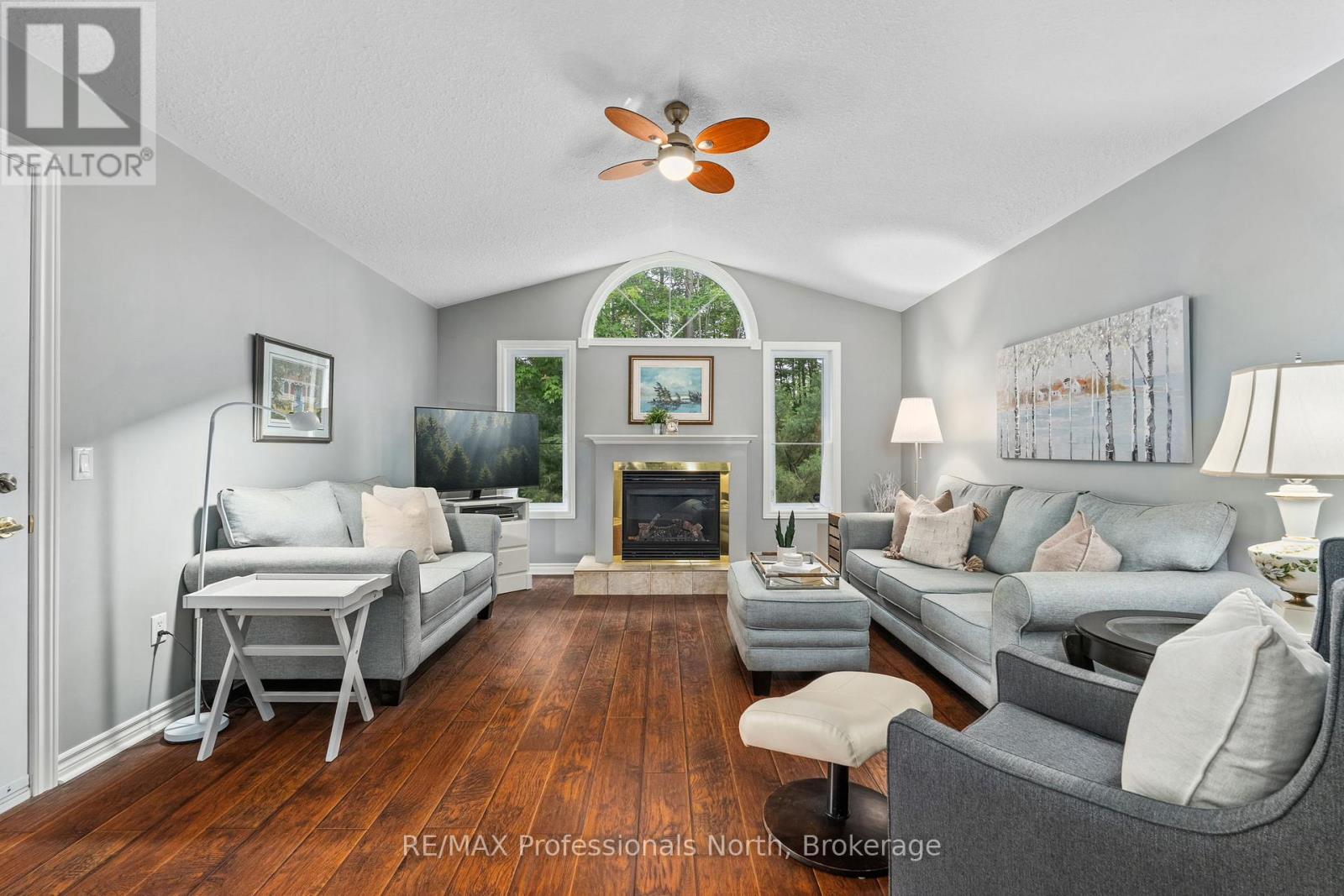 4 Red Maple Court, Gravenhurst, Ontario  P1P 0A3 - Photo 7 - X12242771