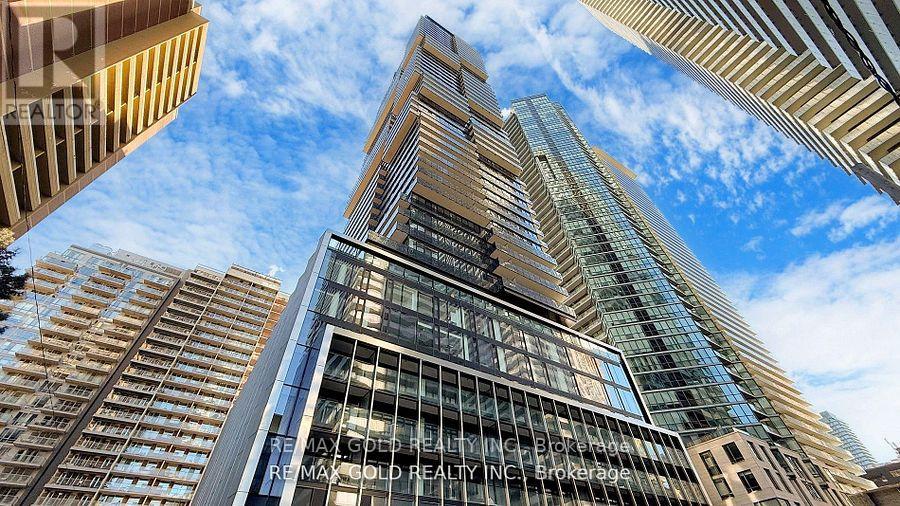 1310 - 55 Charles Street E, Toronto, Ontario  M4Y 1S9 - Photo 1 - C12242798