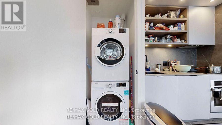 1310 - 55 Charles Street E, Toronto, Ontario  M4Y 1S9 - Photo 19 - C12242798