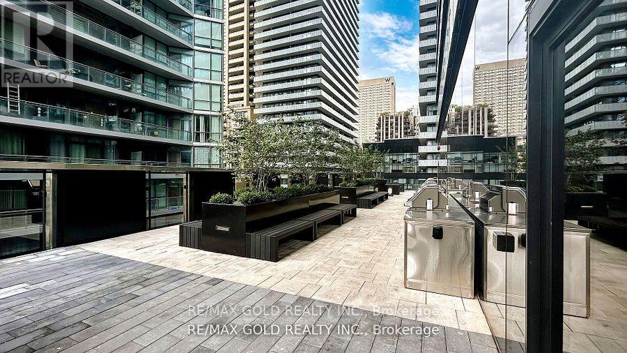 1310 - 55 Charles Street E, Toronto, Ontario  M4Y 1S9 - Photo 34 - C12242798