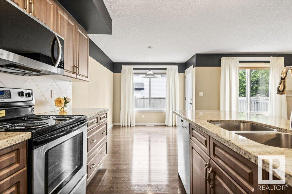 Property at 6204 60 ST image 4
