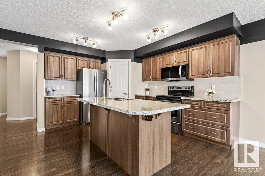 Property at 6204 60 ST image 1