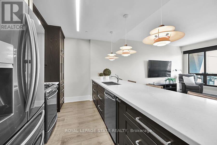 Property at 804 (PH4) - 181 JAMES STREET N image 1