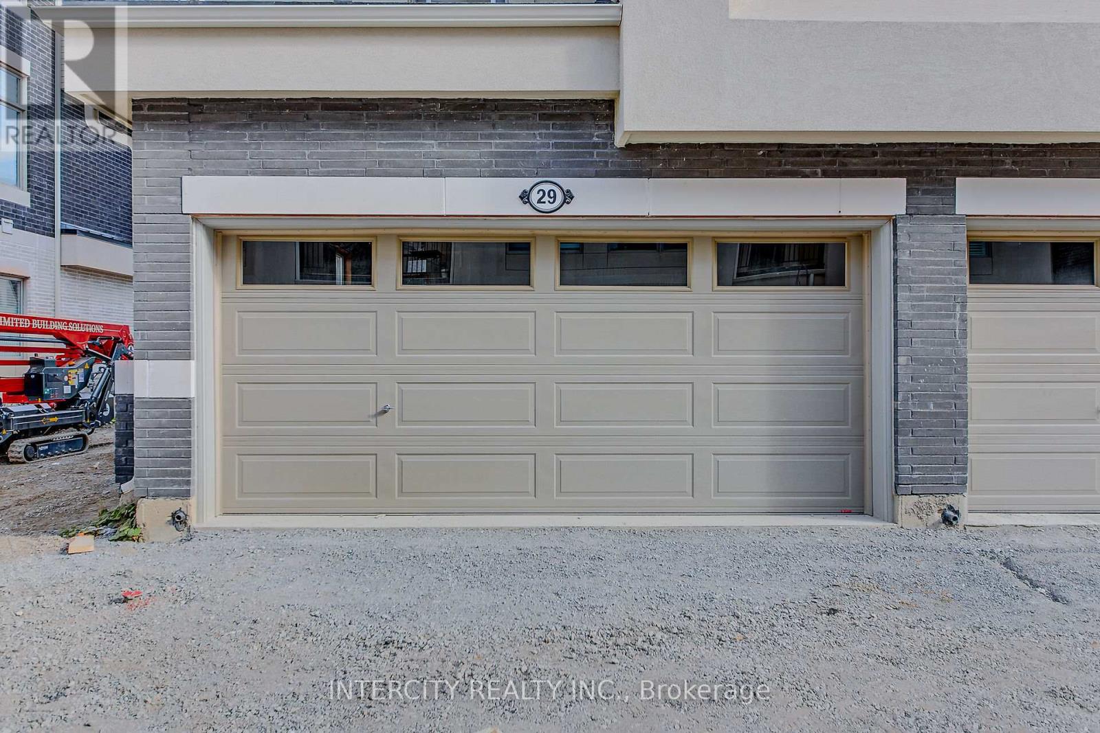 29 Albert Firman Lane, Markham, Ontario  L6C 3B5 - Photo 36 - N12242755