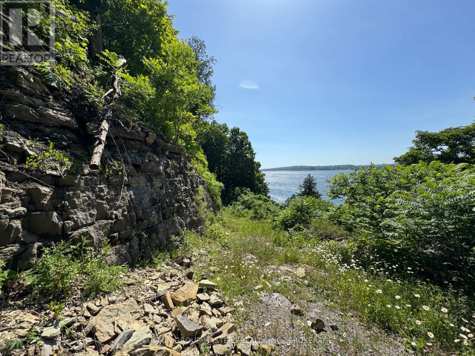 643 North Shore Road, Frontenac Islands (The Islands), Ontario  K7G 2V6 - Photo 4 - X12151068
