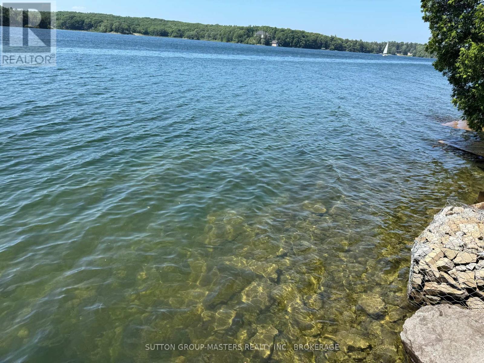 637 North Shore Road, Frontenac Islands (The Islands), Ontario  K7G 2V6 - Photo 7 - X12152478