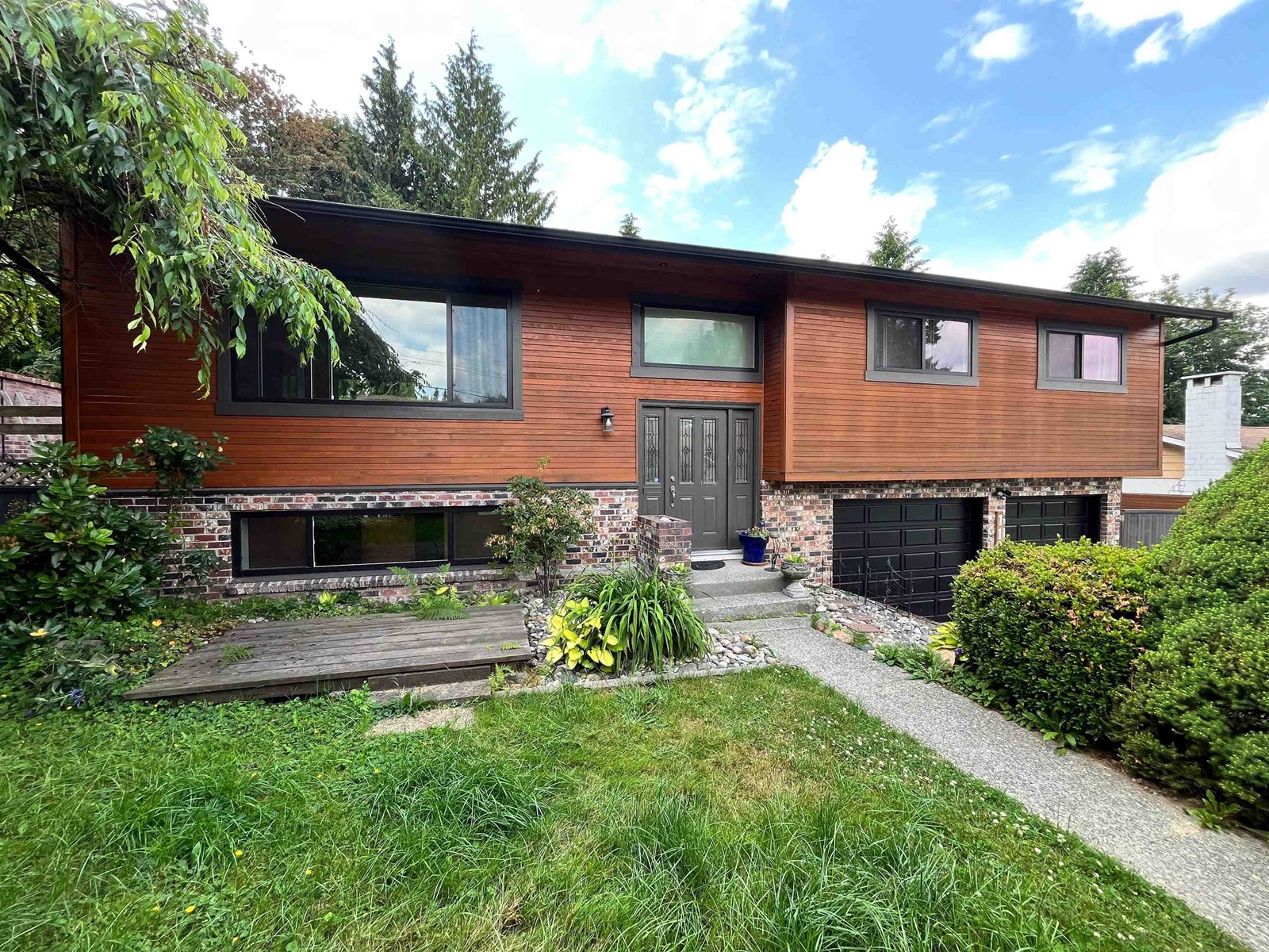 Property at 11285 133A STREET image 1