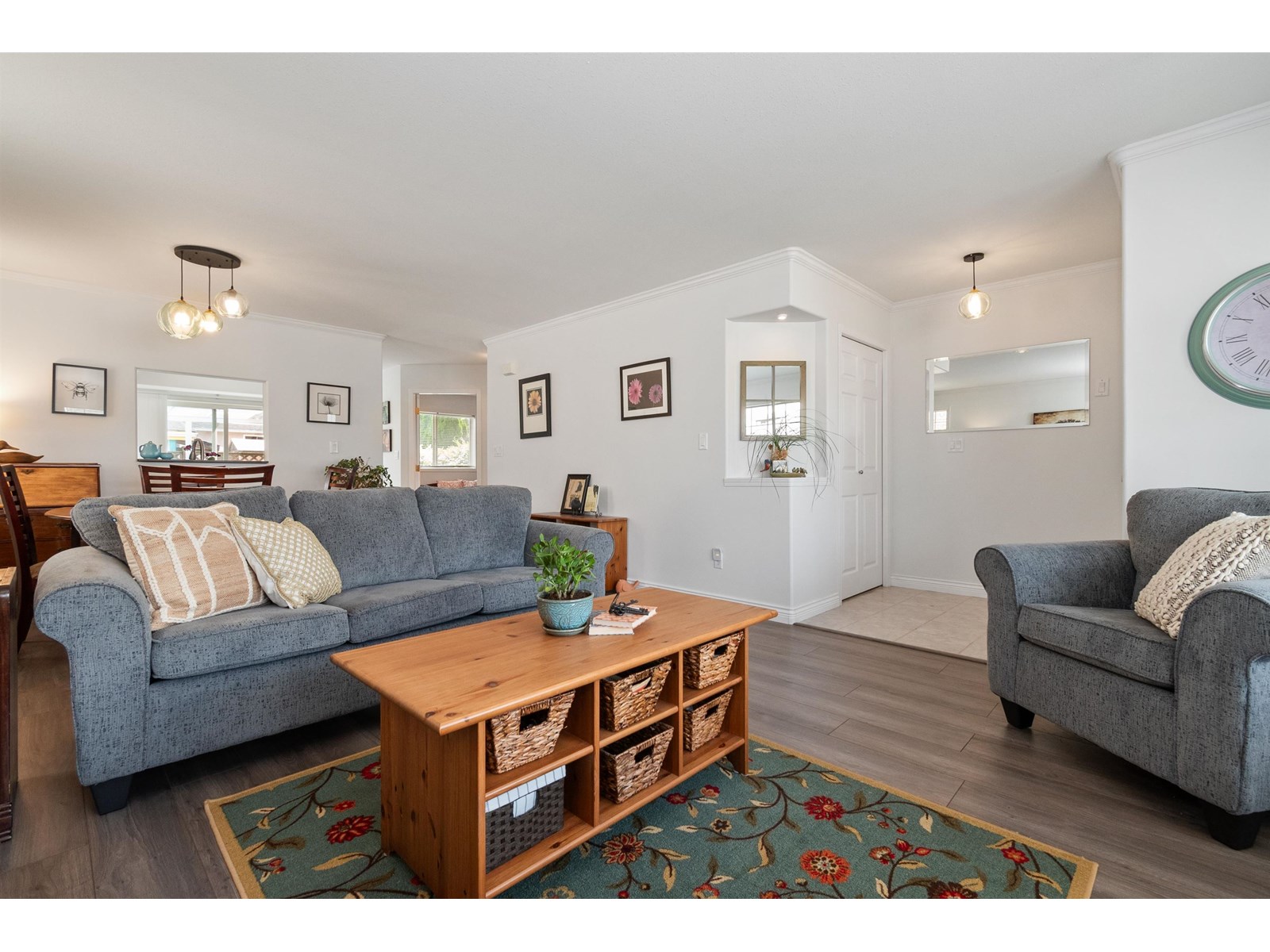 Property at 9 9420 WOODBINE STREET image 5