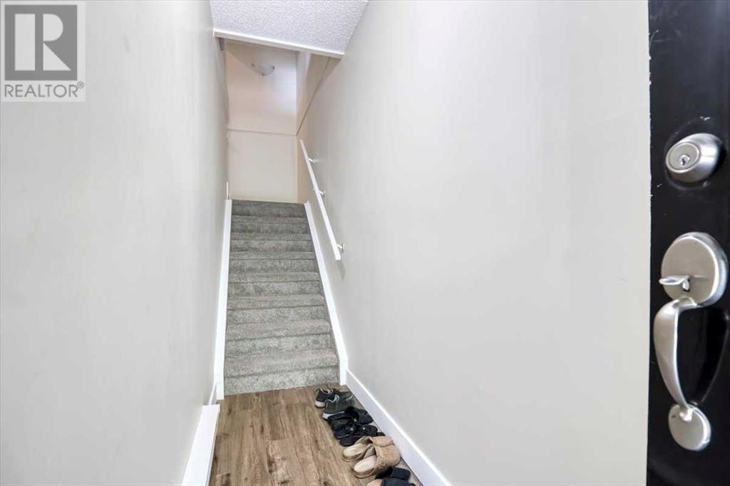 Property at 203, 2200 Woodview Drive SW image 3