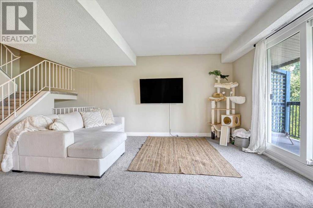 Property at 203, 2200 Woodview Drive SW image 5