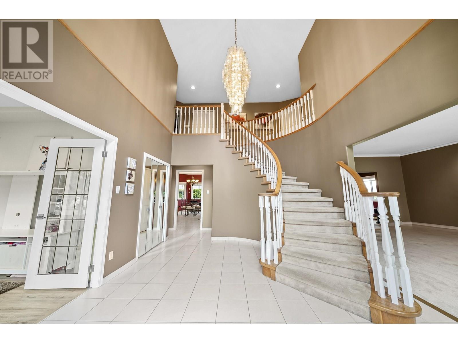 Property at 2288 LECLAIR DRIVE image 3